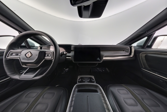 2026 Rivian R1S
