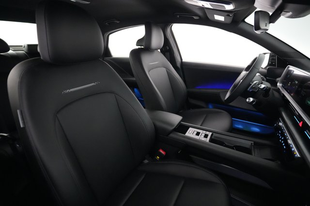2023 Hyundai IONIQ 6 — photo 18 of 21