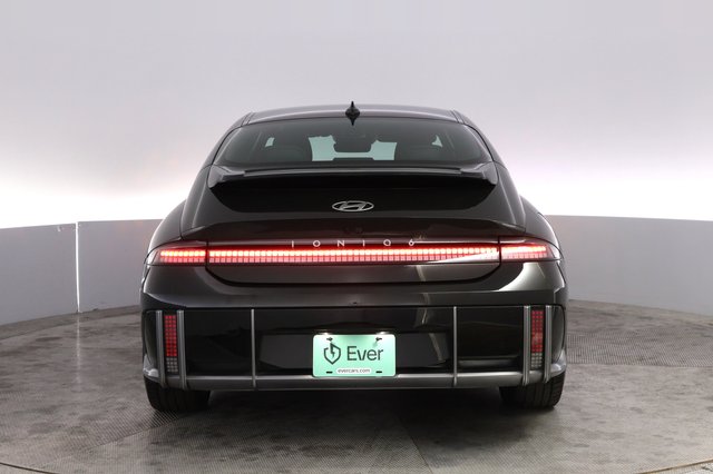 2023 Hyundai IONIQ 6 — photo 12 of 21