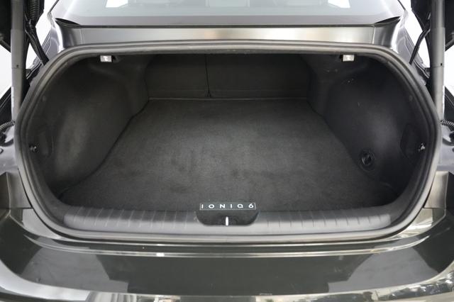 2023 Hyundai IONIQ 6 — photo 6 of 21
