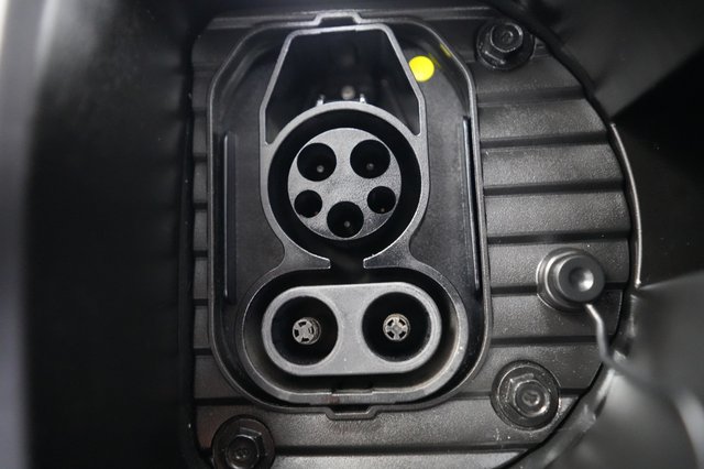 2023 Hyundai IONIQ 6 — photo 8 of 21
