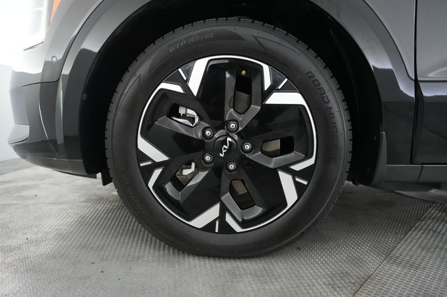 2023 Kia Niro EV — photo 7 of 29