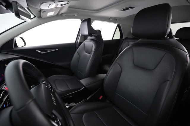 2023 Kia Niro EV — photo 3 of 29