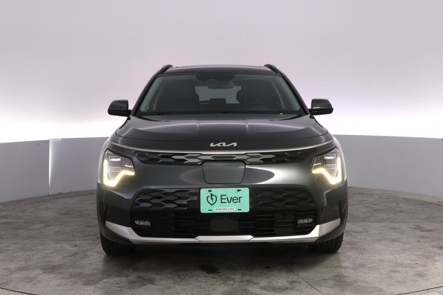 2023 Kia Niro EV — photo 8 of 29