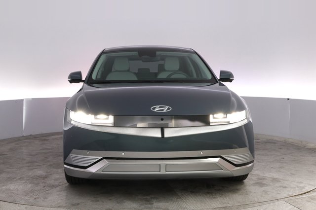 2024 Hyundai IONIQ 5 — photo 9 of 23
