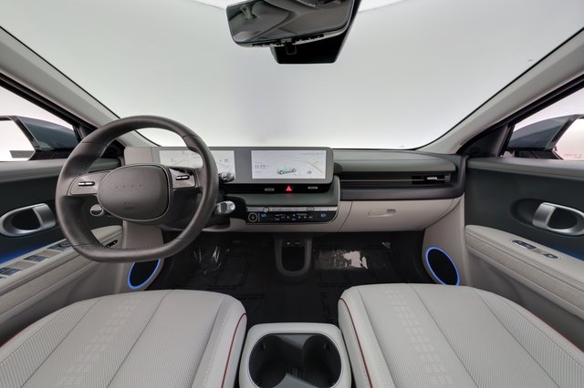 2024 Hyundai IONIQ 5 — photo 21 of 23