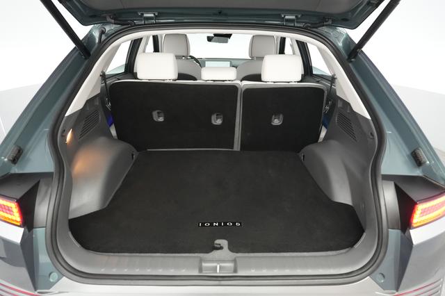 2024 Hyundai IONIQ 5 — photo 6 of 23