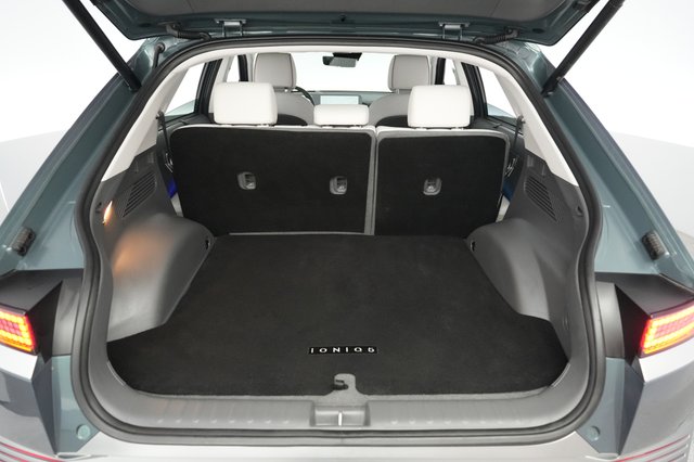 2024 Hyundai IONIQ 5 — photo 6 of 23