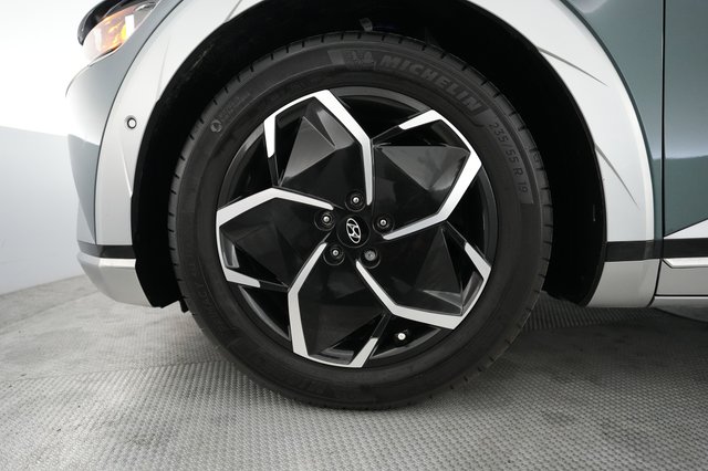 2024 Hyundai IONIQ 5 — photo 15 of 21