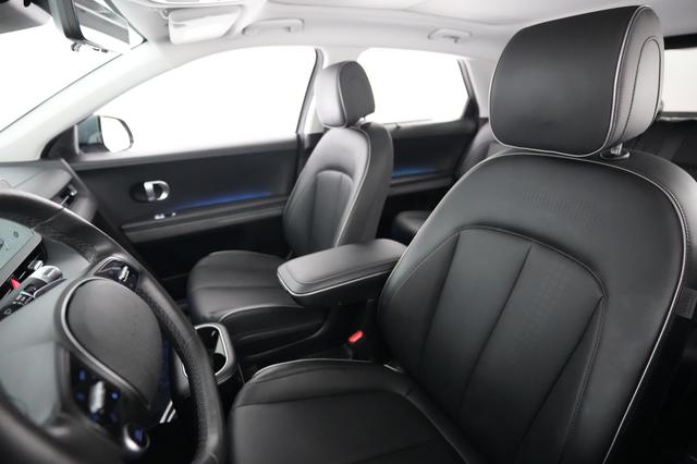 2024 Hyundai IONIQ 5 — photo 3 of 21
