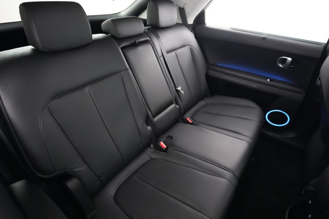 2024 Hyundai IONIQ 5 — photo 4 of 21