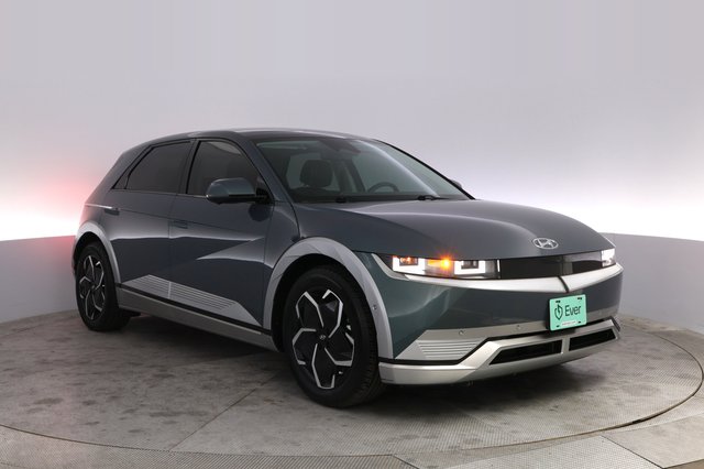 2024 Hyundai IONIQ 5 — photo 10 of 21