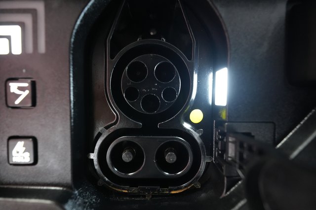 2024 Kia EV9 — photo 8 of 25