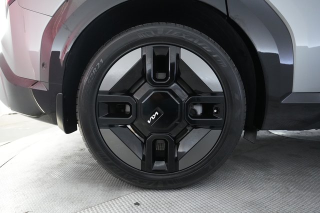 2024 Kia EV9 — photo 17 of 25
