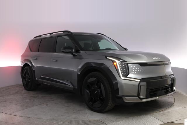 2024 Kia EV9 — photo 10 of 25