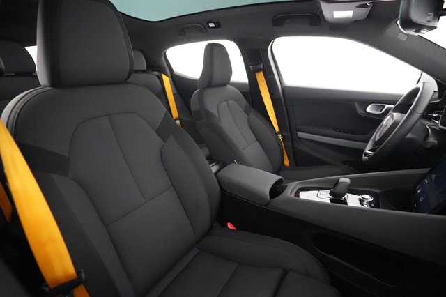 2024 Polestar 2 — photo 18 of 24