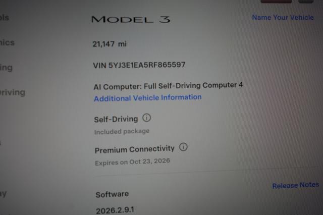 2024 Tesla Model 3 — photo 5 of 21