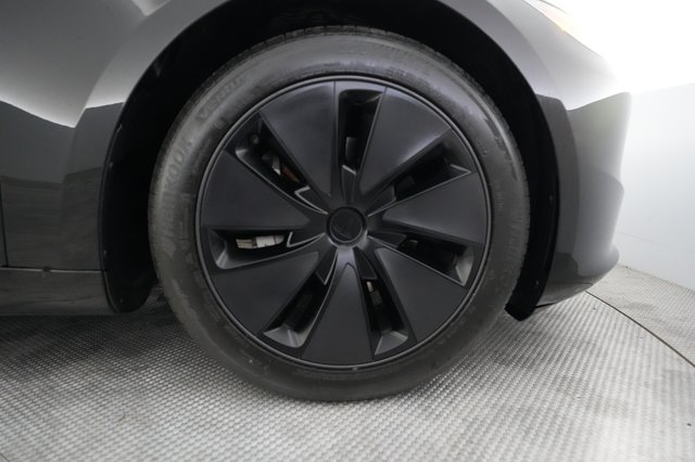 2024 Tesla Model 3 — photo 15 of 21