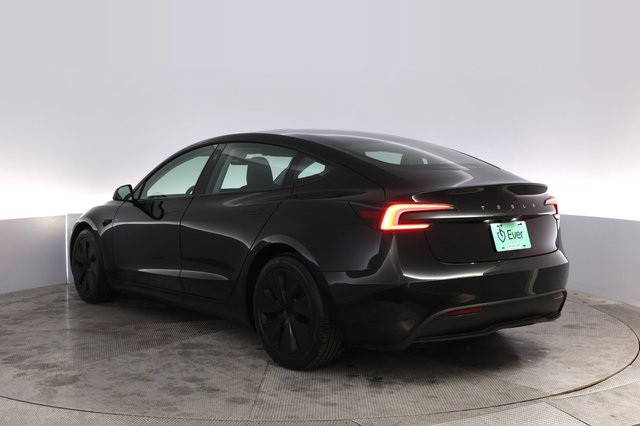 2024 Tesla Model 3 — photo 13 of 21