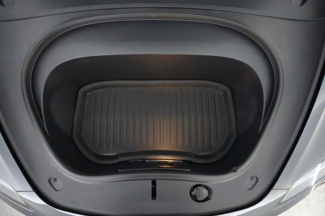 2025 Tesla Model 3 — photo 20 of 22