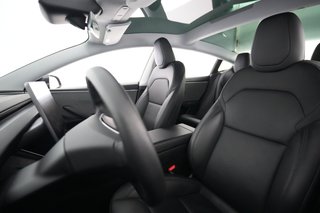 2025 Tesla Model 3 — photo 3 of 22