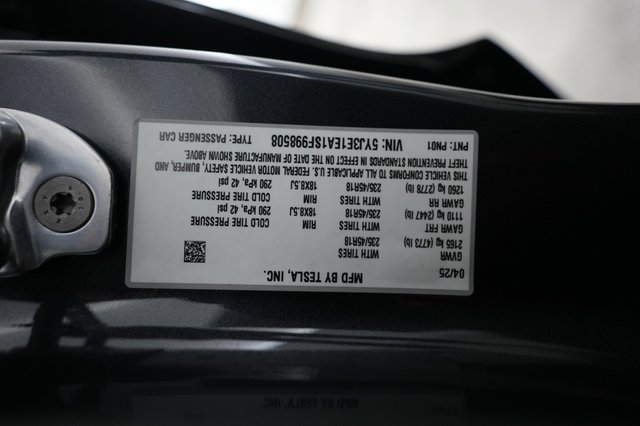 2025 Tesla Model 3 — photo 22 of 22