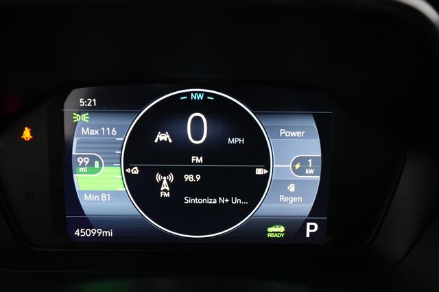 2022 Chevrolet Bolt EUV — photo 5 of 20