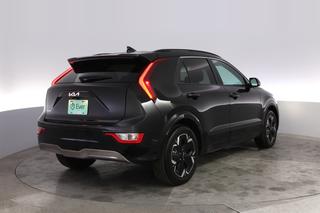 2023 Kia Niro EV — photo 2 of 21