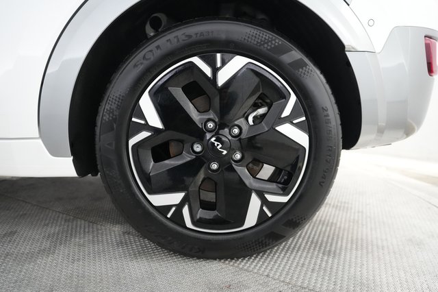 2023 Kia Niro EV — photo 7 of 21