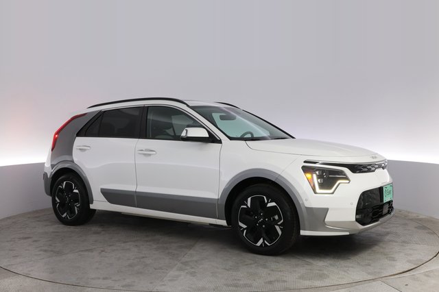 2023 Kia Niro EV — photo 11 of 21