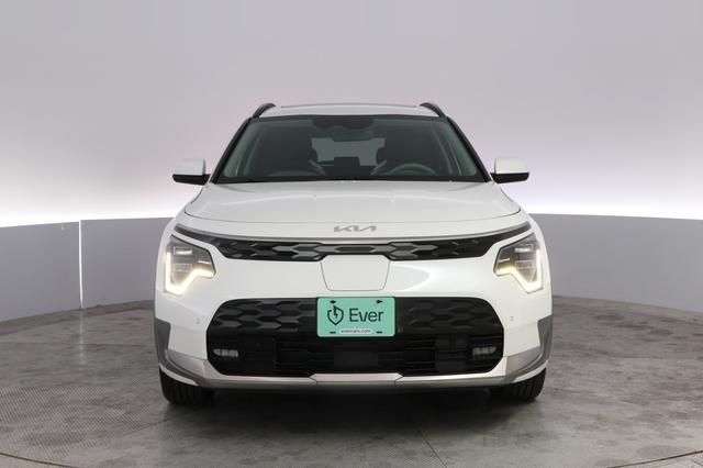 2023 Kia Niro EV — photo 9 of 21