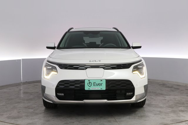 2023 Kia Niro EV — photo 9 of 21