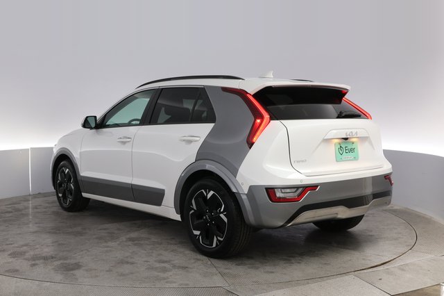 2023 Kia Niro EV — photo 13 of 21