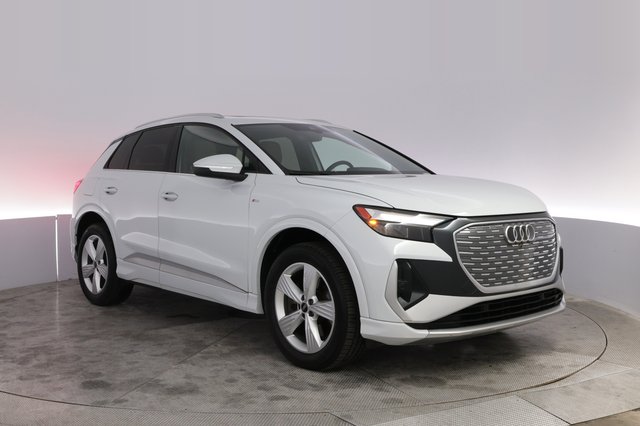 2023 Audi Q4 e-tron — photo 10 of 20