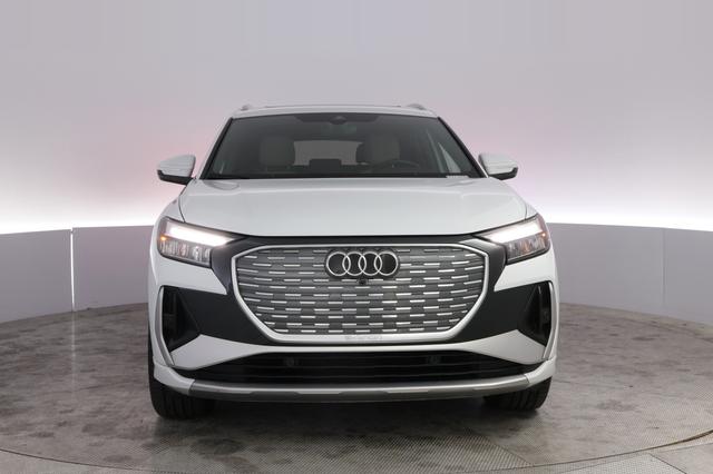 2023 Audi Q4 e-tron — photo 9 of 20