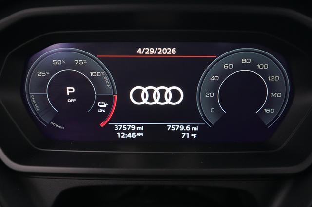 2023 Audi Q4 e-tron — photo 5 of 20