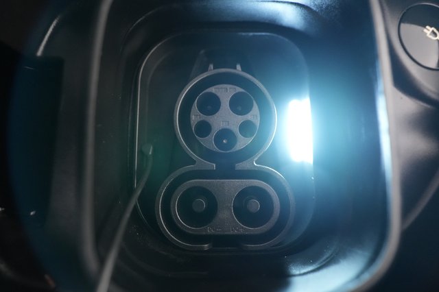 2023 Polestar 2 — photo 8 of 24