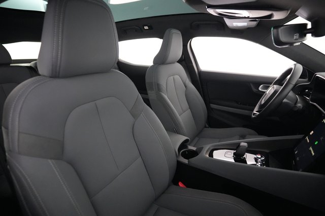 2023 Polestar 2 — photo 18 of 24