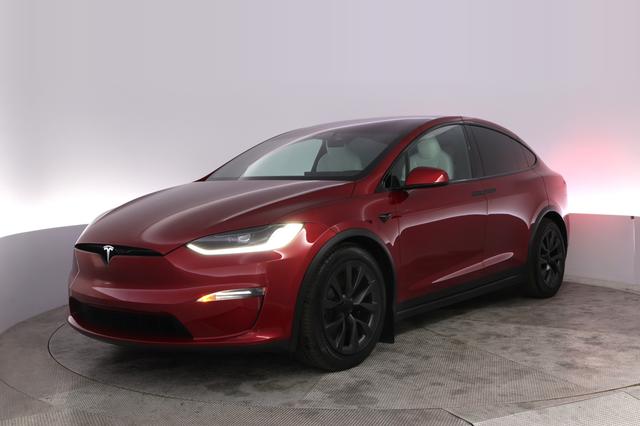 2023 Tesla Model X — VIN 7SAXCDE50PF424696