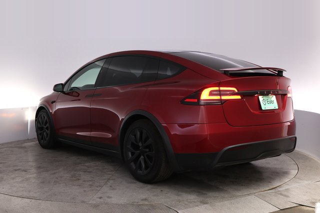 2023 Tesla Model X — photo 13 of 24