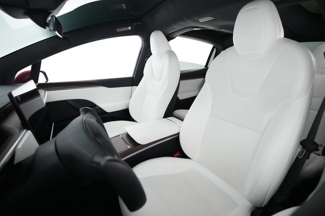 2023 Tesla Model X — photo 3 of 24