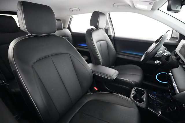 2023 Hyundai IONIQ 5 — photo 18 of 24
