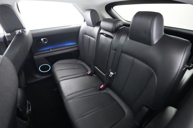 2023 Hyundai IONIQ 5 — photo 19 of 24