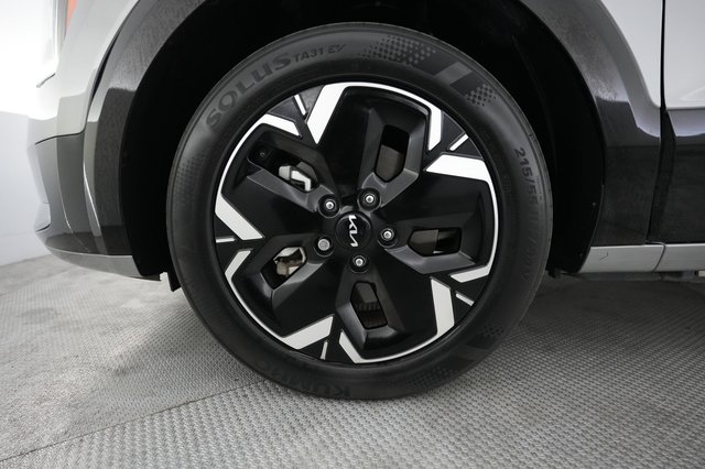 2023 Kia Niro EV — photo 15 of 22