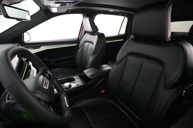 2024 Jeep Wagoneer S — photo 3 of 22