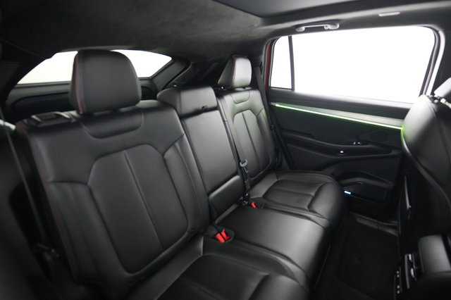 2024 Jeep Wagoneer S — photo 4 of 22