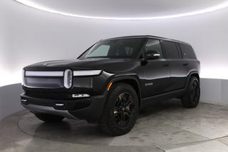 2024 Rivian R1S