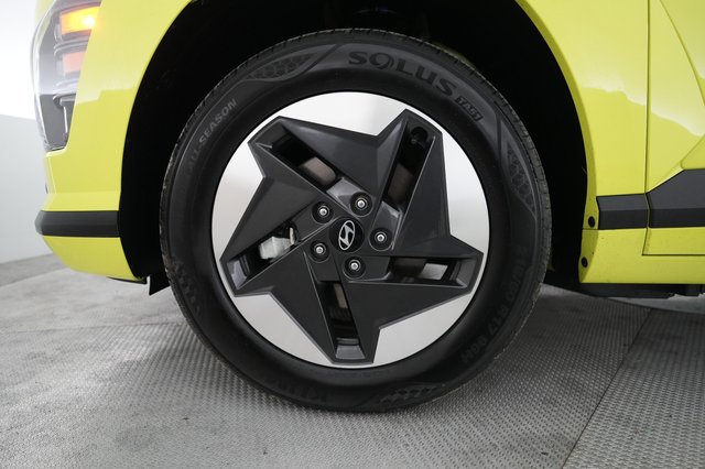 2024 Hyundai Kona Electric — photo 15 of 21