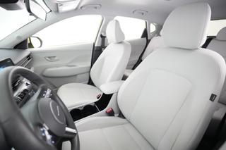 2024 Hyundai Kona Electric — photo 3 of 21