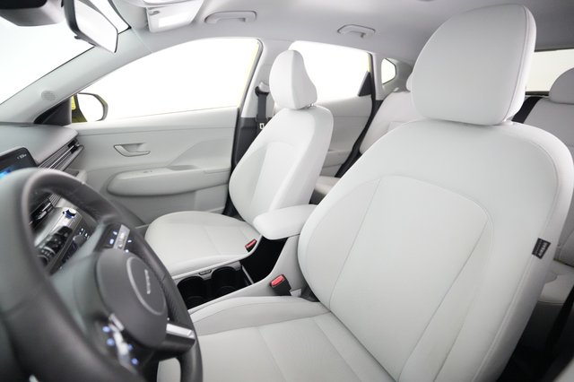 2024 Hyundai Kona Electric — photo 3 of 21